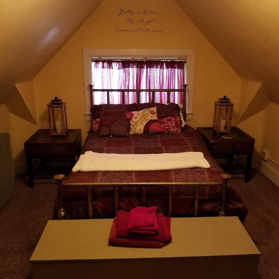סו פולס Historic Victorian Inn מראה חיצוני תמונה