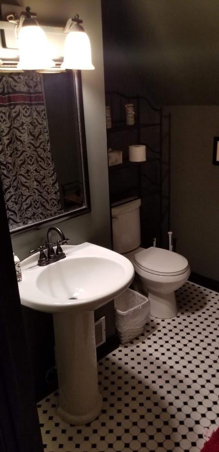 סו פולס Historic Victorian Inn מראה חיצוני תמונה