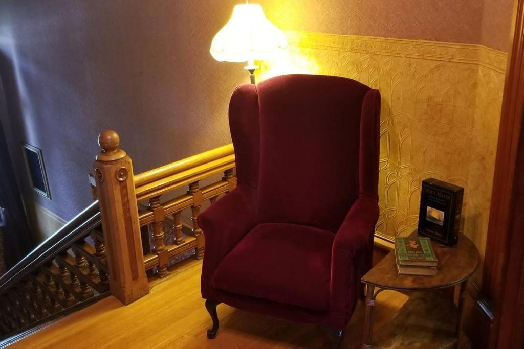 סו פולס Historic Victorian Inn מראה חיצוני תמונה